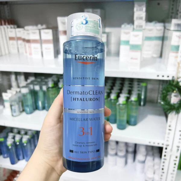 Nước Tẩy Trang Eucerin Dermatoclean Hyaluron 3In1 Dịu Nhẹ Cho Da Nhạy Cảm 400ml