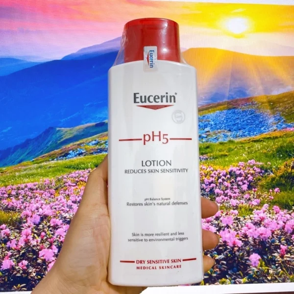 Eucerin Sữa Dưỡng Thể pH5 Lotion Dành Cho Da Nhạy Cảm 250ml (Date 2027) - Hình ảnh 2