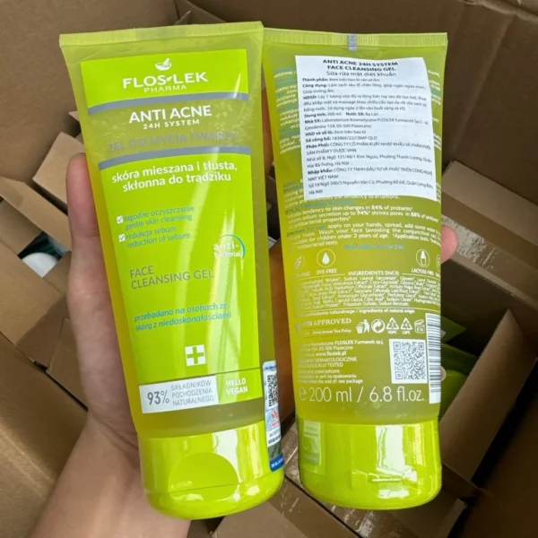 Floslek Pharma Gel Rửa Mặt Ngừa Mụn Antibacterial Face Cleansing Gel 200ml - Hình ảnh 4