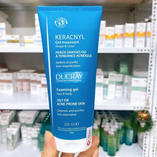 Gel làm sạch dịu nhẹ dành cho da nhờn mụn Ducray Keracnyl Foaming Gel 200ml tặng khăn giấy